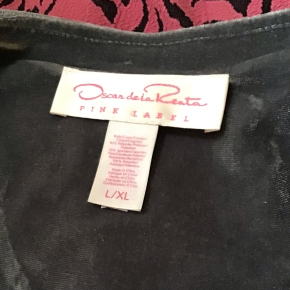 Oscar De La Renta Velvet Velour Robe - Picture 5 of 5